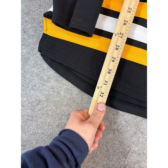 Boston Bruins NHL Hockey Reebok Jersey Dennis Seidenberg #44 Mens L Black Yellow - Picture 6 of 8